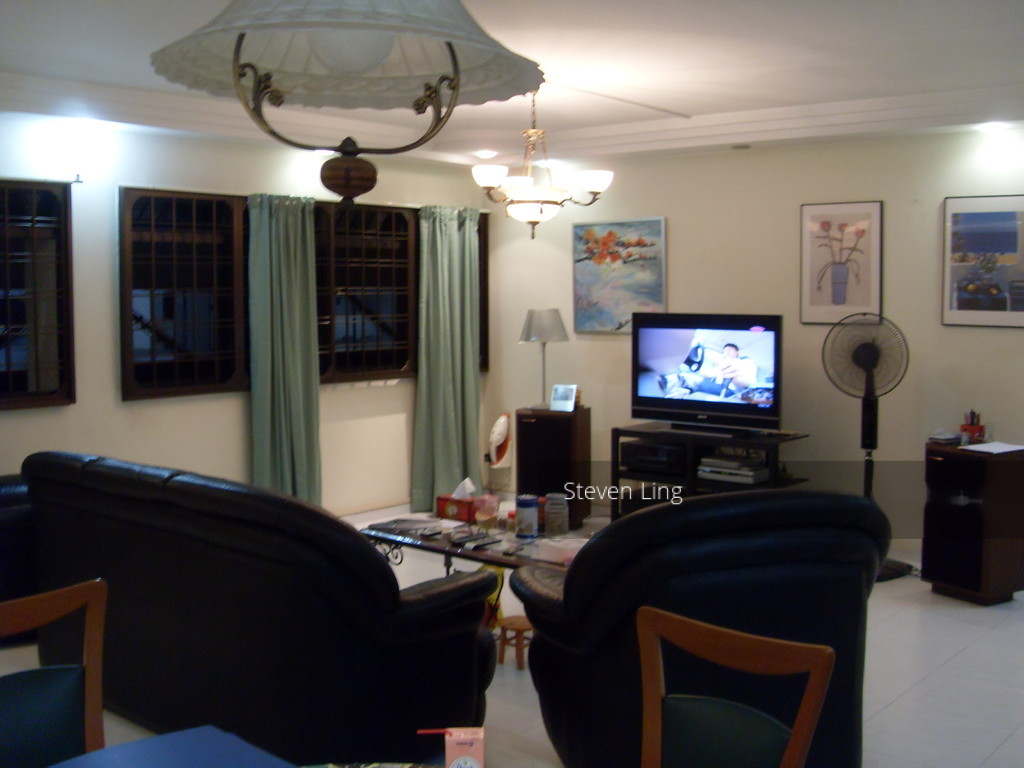 Woodlands Avenue 6 thumbnail photo